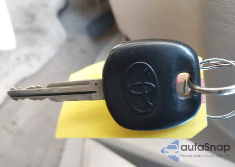 2003 Toyota 4Runner Limited V8 from USA, damaged, VIN JTEZT17R530011231